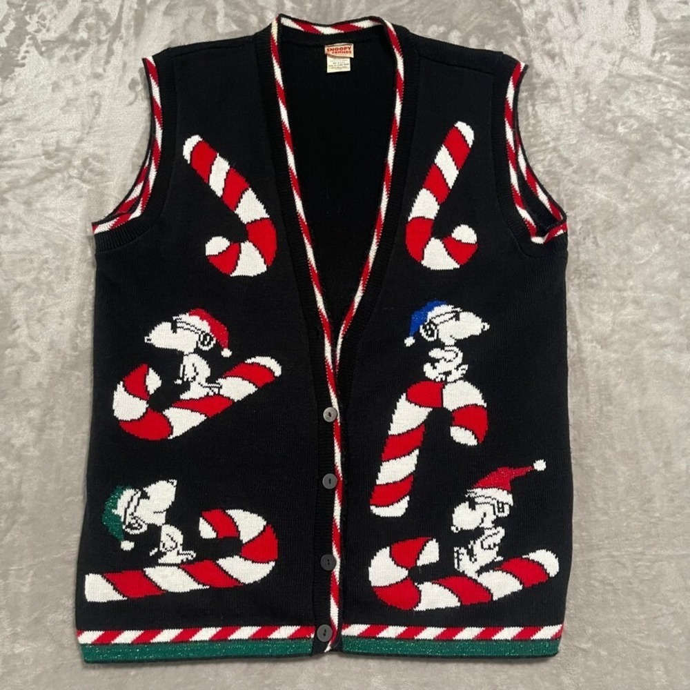 Vintage Snoopy and Friends Cardigan Sweater Womens XL? Christmas Made in USA